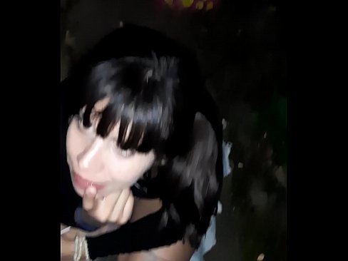 ❤️ Op der Strooss geschwollen Penis am Austausch fir Séissegkeeten ❌ Sexvideo op Porno lb.passionfeverspot.ru ﹏